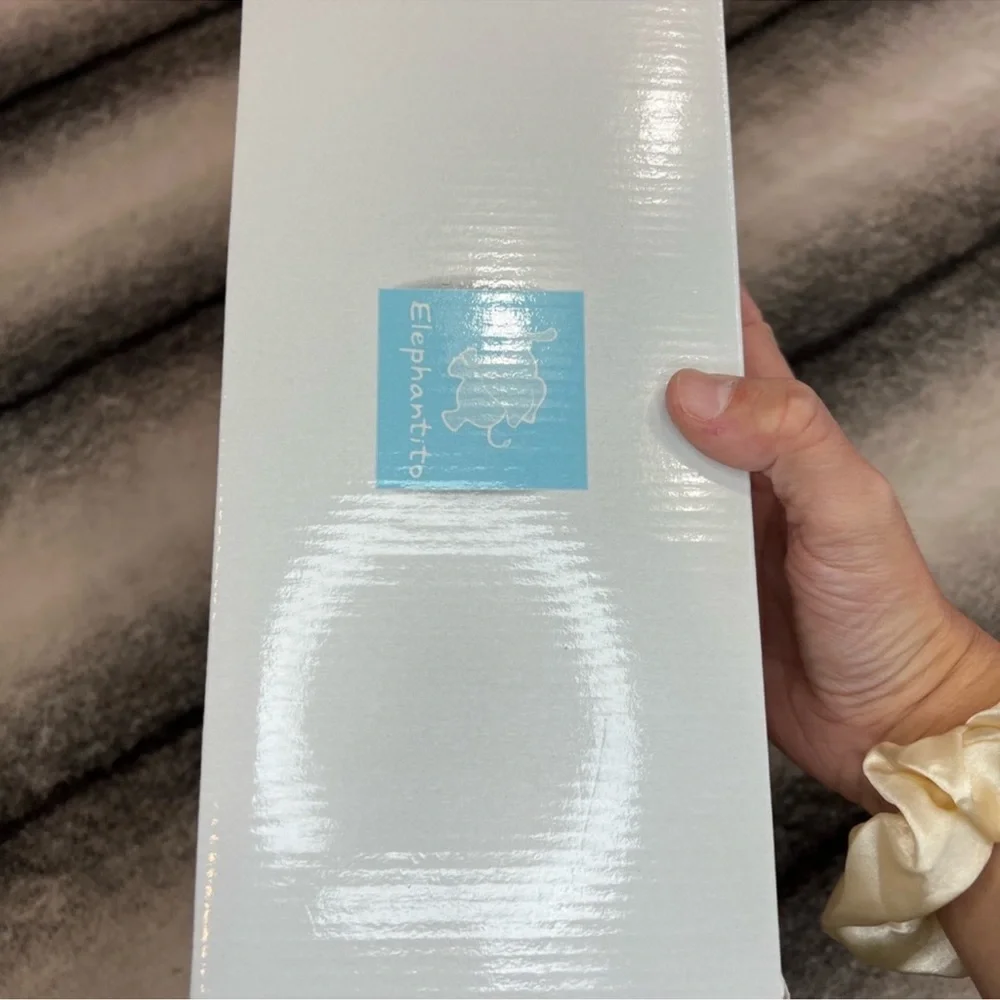 Elephantito Melissa Leopard Print Suede Flats - Picture 8 of 8